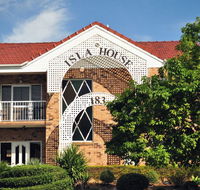 Isla House Greenslopes - Holiday Find