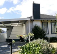 Jesson Crescent Dandenong Cozy House - Holiday Find