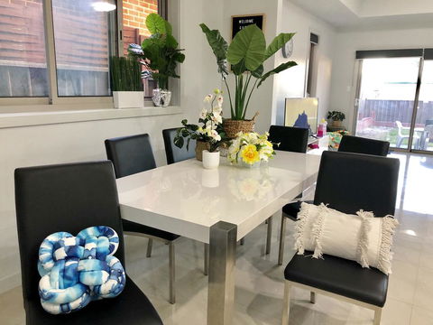 Jewel In The West-Newly Built And Spacious - Holiday Find 1