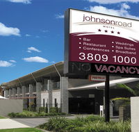 Johnson Road Motel - Holiday Find