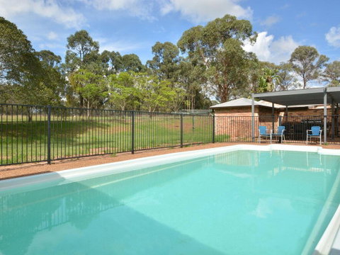 Just Listed Blaxlands Homestead - The Very Best Location In The Valley, Walk To Everything - Holiday Find 0