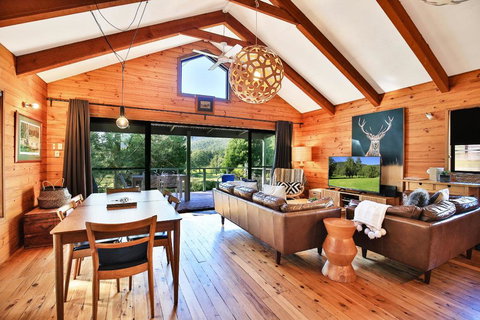 Kangaroo Valley Timber Cabin - Holiday Find 0