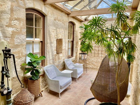 Karatta Beach Cottage - Holiday Find 0