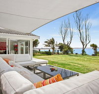 Karelda - absolute waterfront pet friendly property - Holiday Find