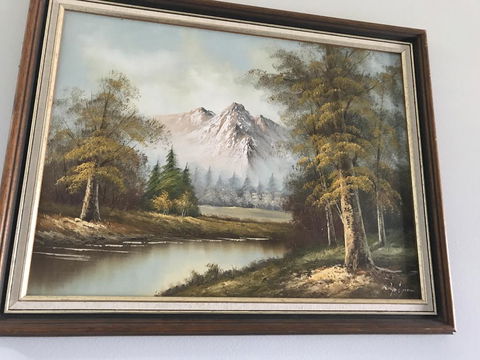 Katie's Antique House - Holiday Find 2