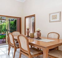 Keepsake Cottage  Shoal Bay - Holiday Find