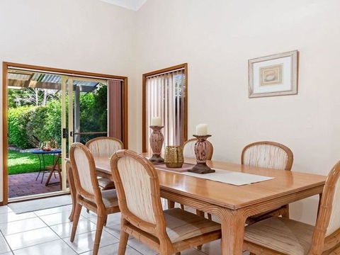 Keepsake Cottage @ Shoal Bay - Holiday Find 0