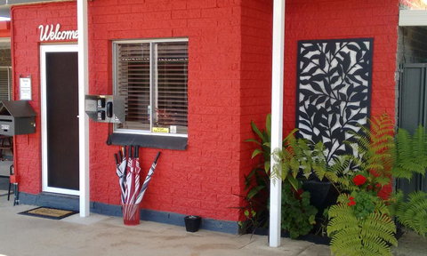 Kew Motel - Holiday Find 3