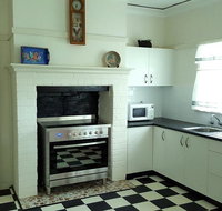 King Cottage - Holiday Find