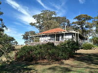 Book Kyneton Accommodation Vacations Holiday Find Holiday Find
