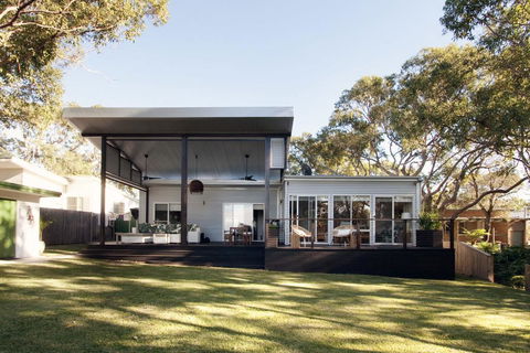 Kirby's Berrara Beach House - Holiday Find 0