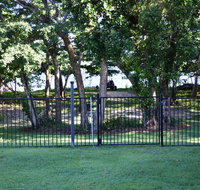 Kurrimine Beach Huts - Holiday Find