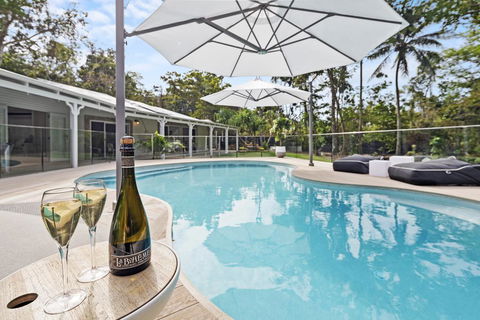 La Boheme Whitsunday - Holiday Find 1