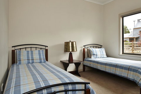 La Casa - Holiday Find 2