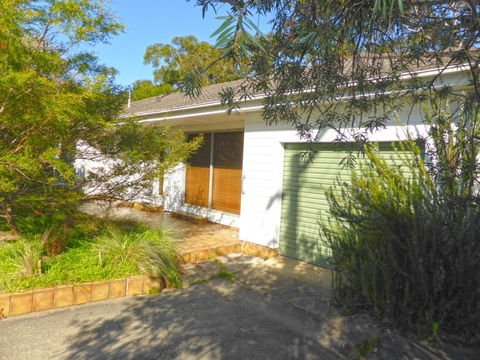 Lakeside Tranquility @ Culburra Beach - Holiday Find 0