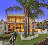 Lang Street Luxury Retreat - Mulwala - Holiday Find