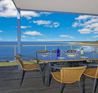 Le Vista - panoramic views looking south - Holiday Find