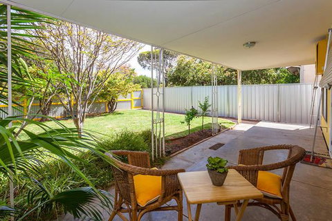 Lemon Cottage - Holiday Find 0