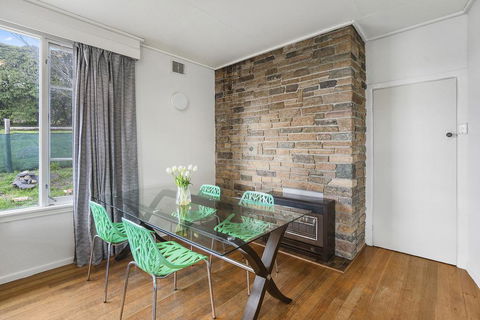 Lilydale 3 Bedroom House Pet Friendly - Holiday Find 2
