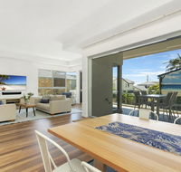 Luxury on Currumbin Beach - Holiday Find