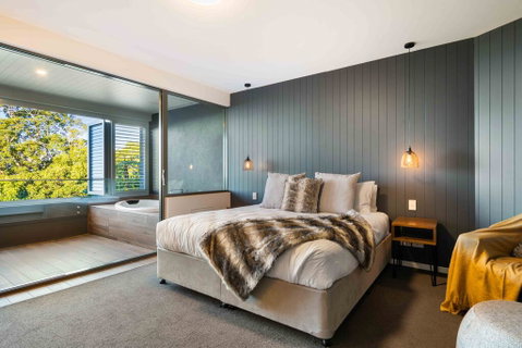 Luxury Spa Retreat With Ocean And Hinterland Views - Holiday Find 0
