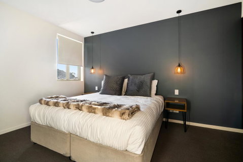 Luxury Spa Retreat With Ocean And Hinterland Views - Holiday Find 3