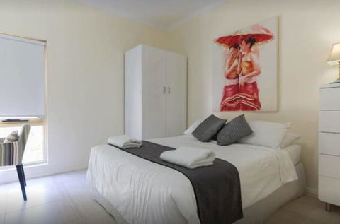 M102 Studio Gem In West Perth Free Tranzit Zone - Holiday Find 0