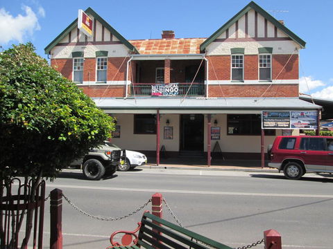 Maclean Hotel - Holiday Find 0