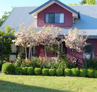 Magenta Cottage - Holiday Find