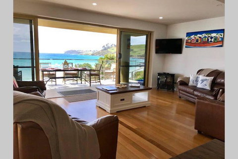 Magic Beach - Holiday Find 0