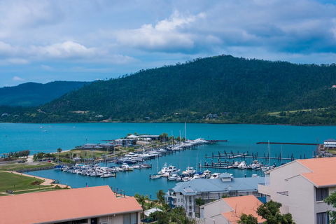 Magnificence At Airlie - Holiday Find 2