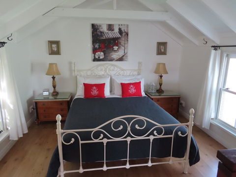 Maison De May Boutique Bed & Breakfast - Holiday Find 0