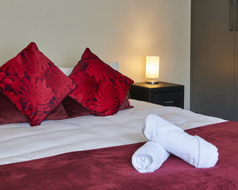 Malvern East & Urban Forest, Walk To Chadstone Shopping Center, Close To Monash Univercity - Holiday Find 1