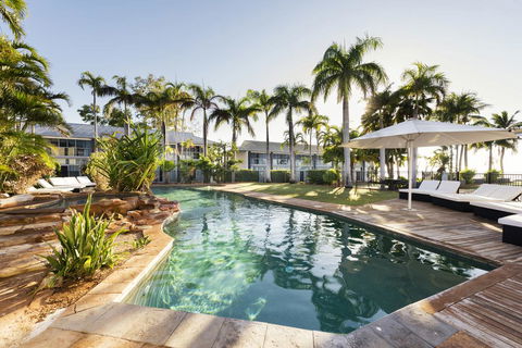 Mangrove Hotel - Holiday Find 2
