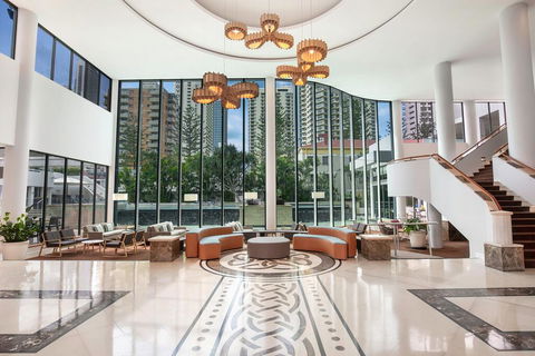 Mantra Legends Hotel - Holiday Find 3