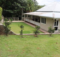 Mapleton Falls Farm House - Holiday Find