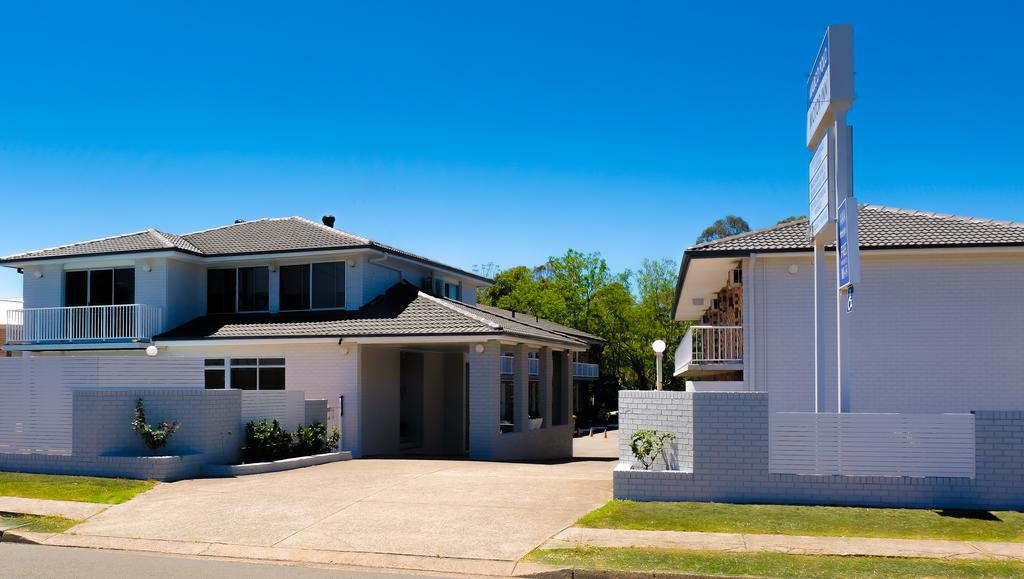Hillville NSW Holiday Find