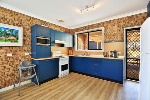 Maria's Beach House - Pet Friendly - Holiday Find 3