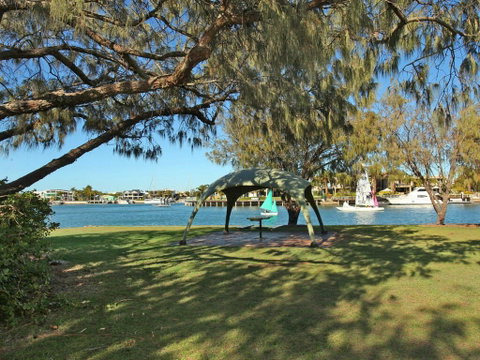 Maui 6 - 2 BDRM Apt On Parkyn Pde - Holiday Find 3