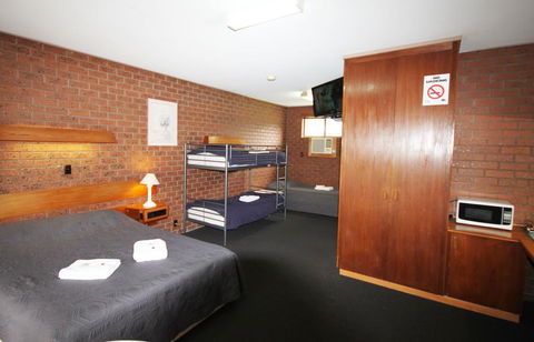 Melaleuca Lodge Beaconsfield - Holiday Find 3
