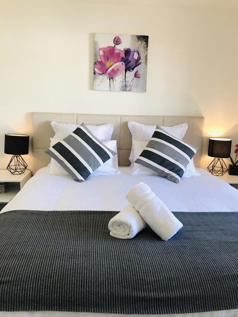Melbourne Inner City Short Stay Near Flemington Racecourse Free Wifi And Netflix - Holiday Find 3