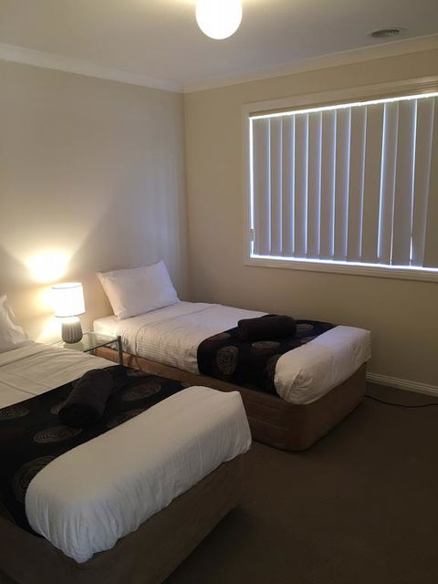 Melton Apartments - Holiday Find 3