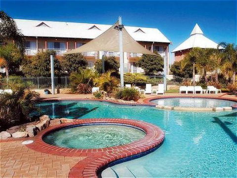 Mercure Bunbury Sanctuary Golf Resort - Holiday Find 3