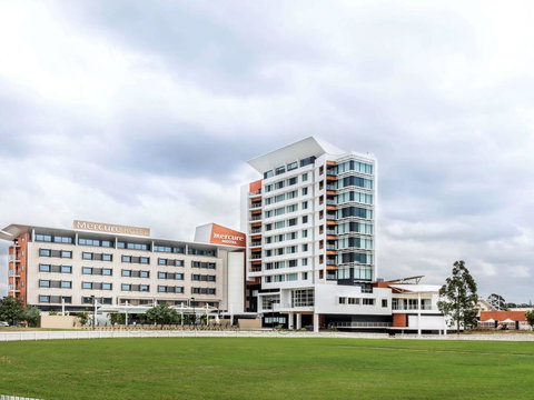 Mercure Sydney Liverpool - Holiday Find 0