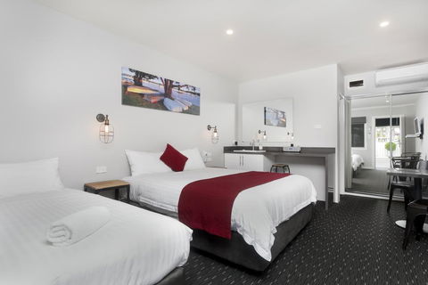 Merewether Motel - Holiday Find 1