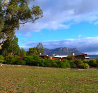 Meringa Springs - Holiday Find