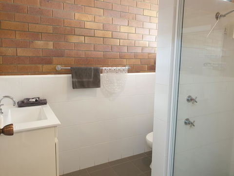 Merino Motor Inn - Holiday Find 3