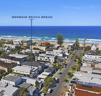 Mermaid Beach Break - Holiday Find