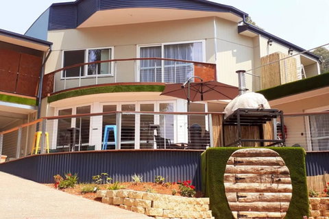 Merry Mary Casa - Holiday Find 0