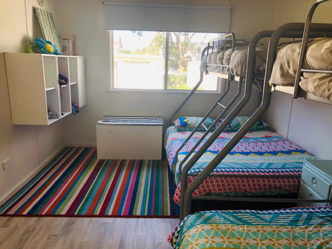 Merry Street Cottage - Holiday Find 2